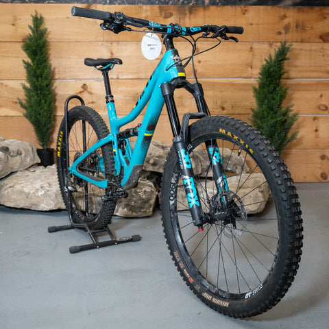 Yeti SB5 (Pre-Owned)