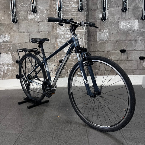 Trek 8.2DS Hardtail (Pre-Owned)