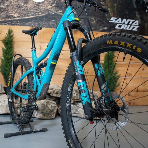 Yeti SB5 (Pre-Owned)