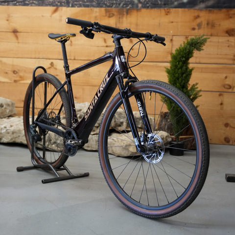 Santa Cruz Skitch CC Custom (Pre-Owned)