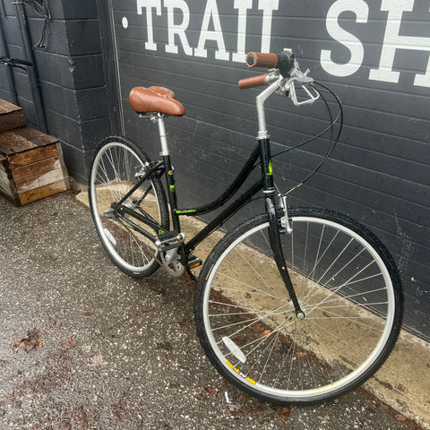 Manhattan Step Thru (Pre-Owned)