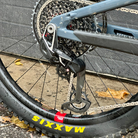 Santa Cruz Heckler CC (Pre-Owned)