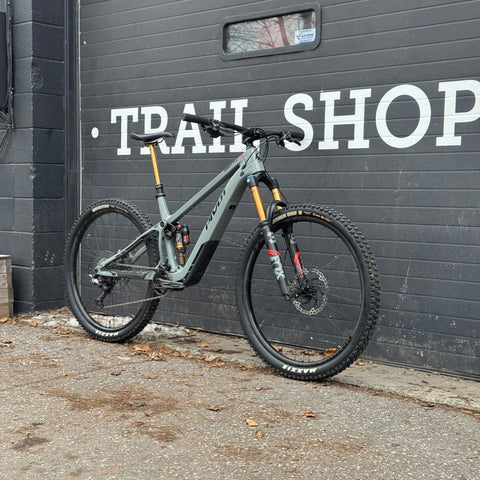 Pivot SHUTTLE SL Team XTR (Pre-Owned)