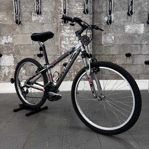 Trek 3500 (Pre-Owned)