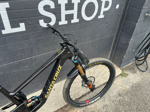 Santa Cruz 5010 GX AXS Reserve (Pre-Owned)