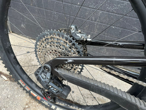 Santa Cruz 5010 GX AXS Reserve (Pre-Owned)