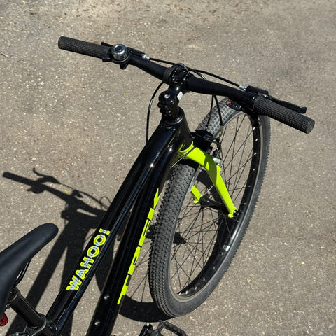 Trek Wahoo 24" Black/Green (#87654)