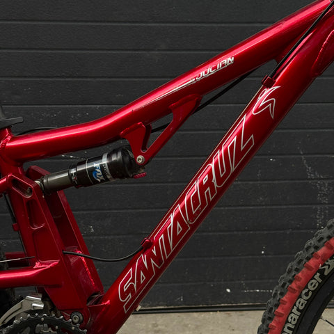 Santa Cruz Juliana (Pre-Owned)