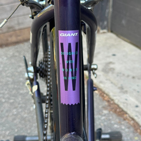 Giant Nutra Hybrid (Pre-Owned)