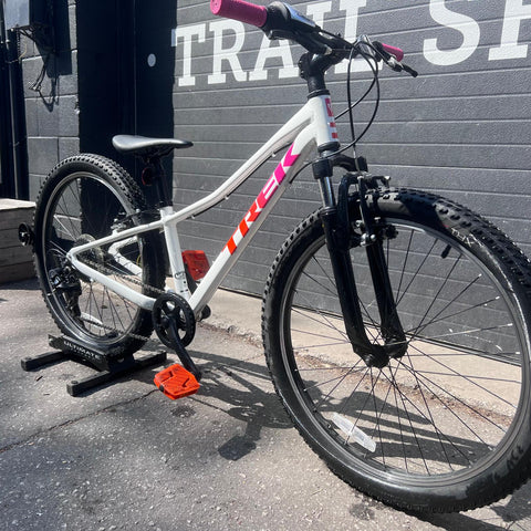 Trek Precaliber 24" (Pre-Owned)