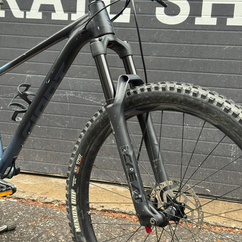 Giant Fathom 29 2 (Pre-Owned)