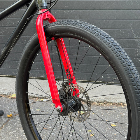Raleigh Redux 26" (Pre-Owned)