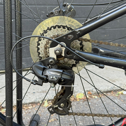 Raleigh Redux 26" (Pre-Owned)