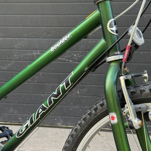 Giant Boulder (Pre-Owned)