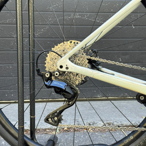 Specialized Roubaix SL8 105 (Pre-Owned)