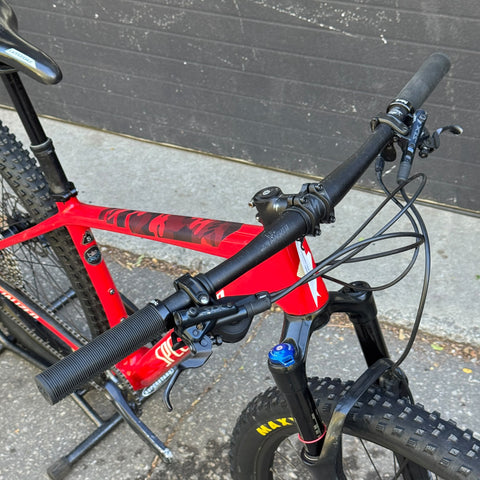Specialized Carbon Epic Comp Hardtail (Pre-Owned)