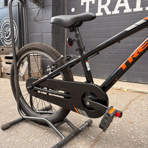 Trek Precaliber 2 20"(Pre-Owned)