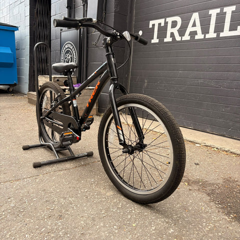 Trek Precaliber 2 20"(Pre-Owned)