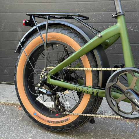 Maui Bobby (Pre-Owned)