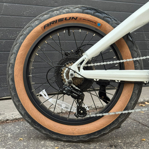 GoTrax F5 / R6 Foldable Fat Tire E-Bike 20" (Pre-Owned)