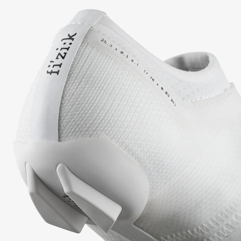 Fizik VEGA CARBON