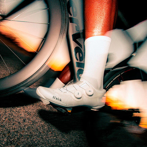 Fizik VEGA CARBON